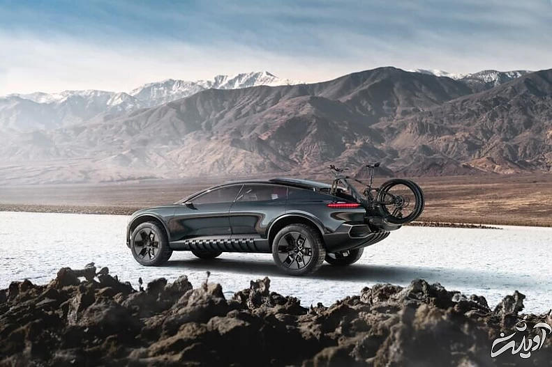 (ویدئو) این ابرخودروی آئودی در ۱۰ثانیه وانت میشود! آئودی